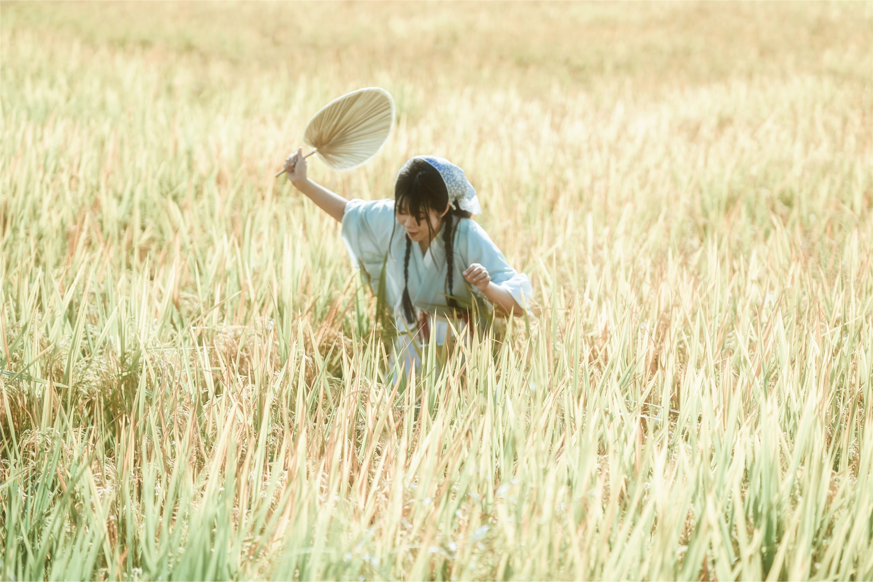 YITUYU艺图语 2025.02.04 田间女孩 阿森